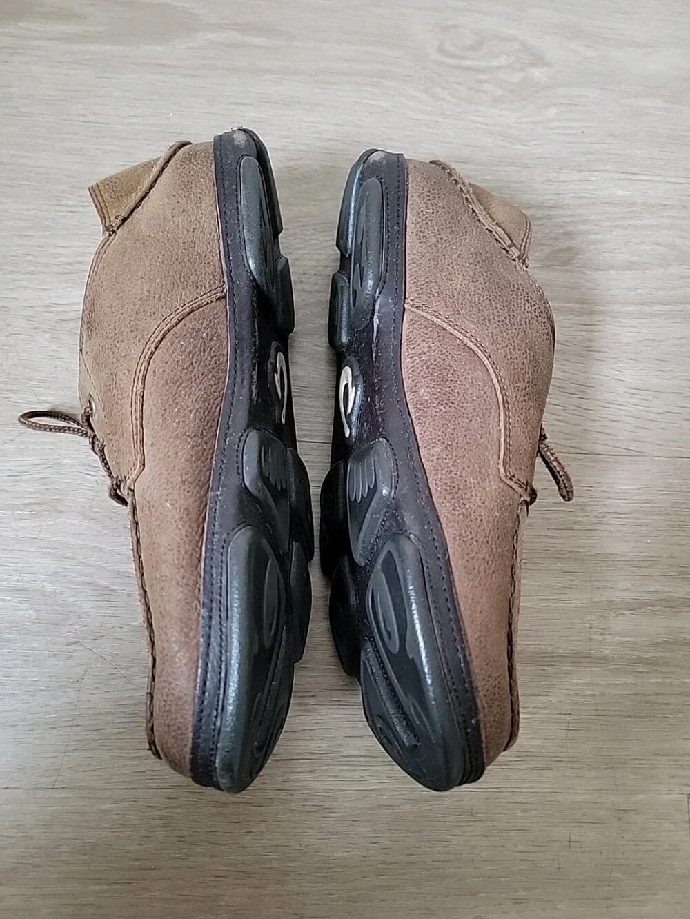 Olukai Men's Leather Lace-Up Shoes in Brown Sz 10